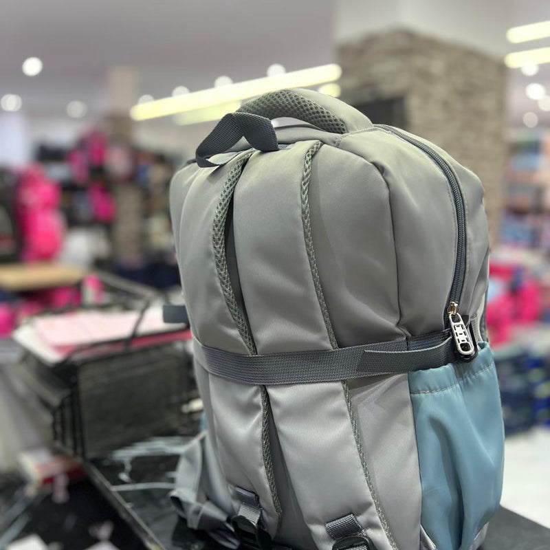 Sac à Dos SKBAGS Multi-Poches Imperméable (Bleu/Blanc) 🎒✨ (Design Moderne & Résistant)